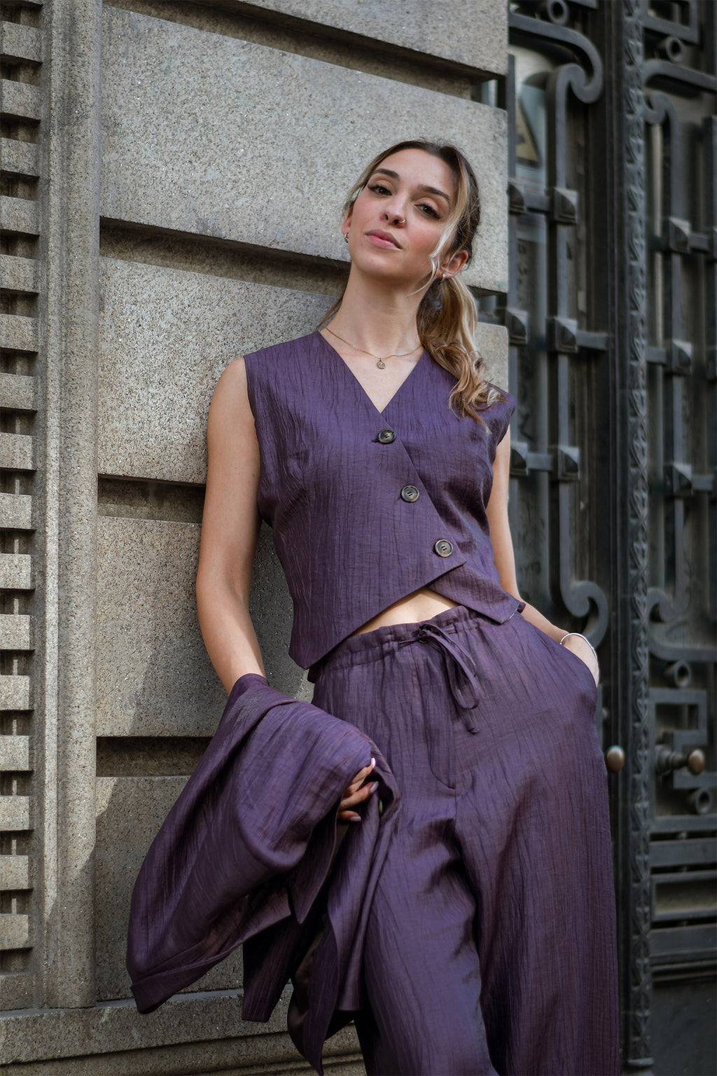 Calça com Efeito Enrugado Peça Única