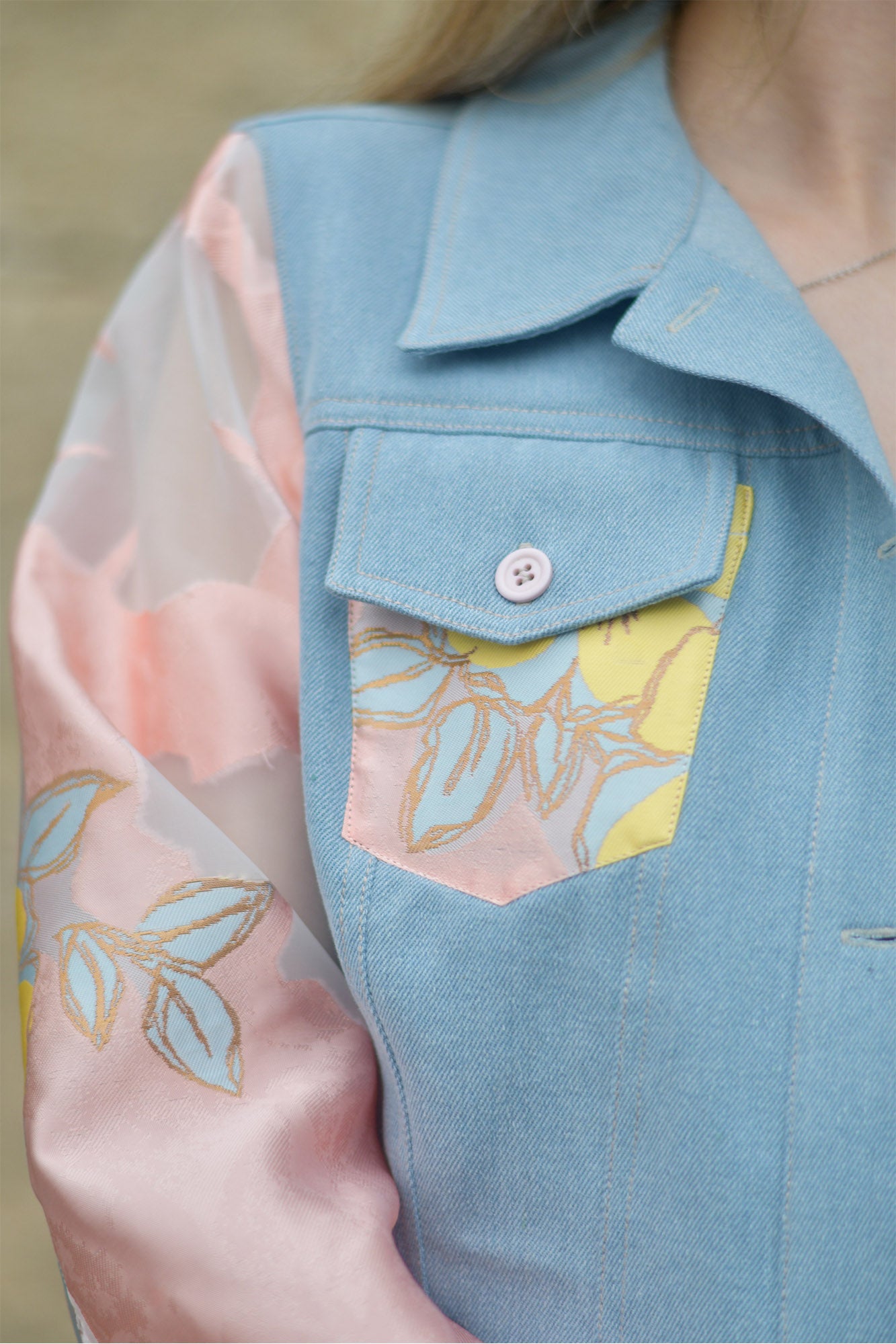 Casaco de Ganga Contrastes Jacquard Peça Única