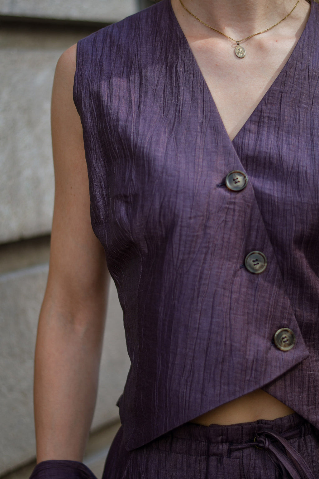 Colete com Efeito Enrugado Peça Única