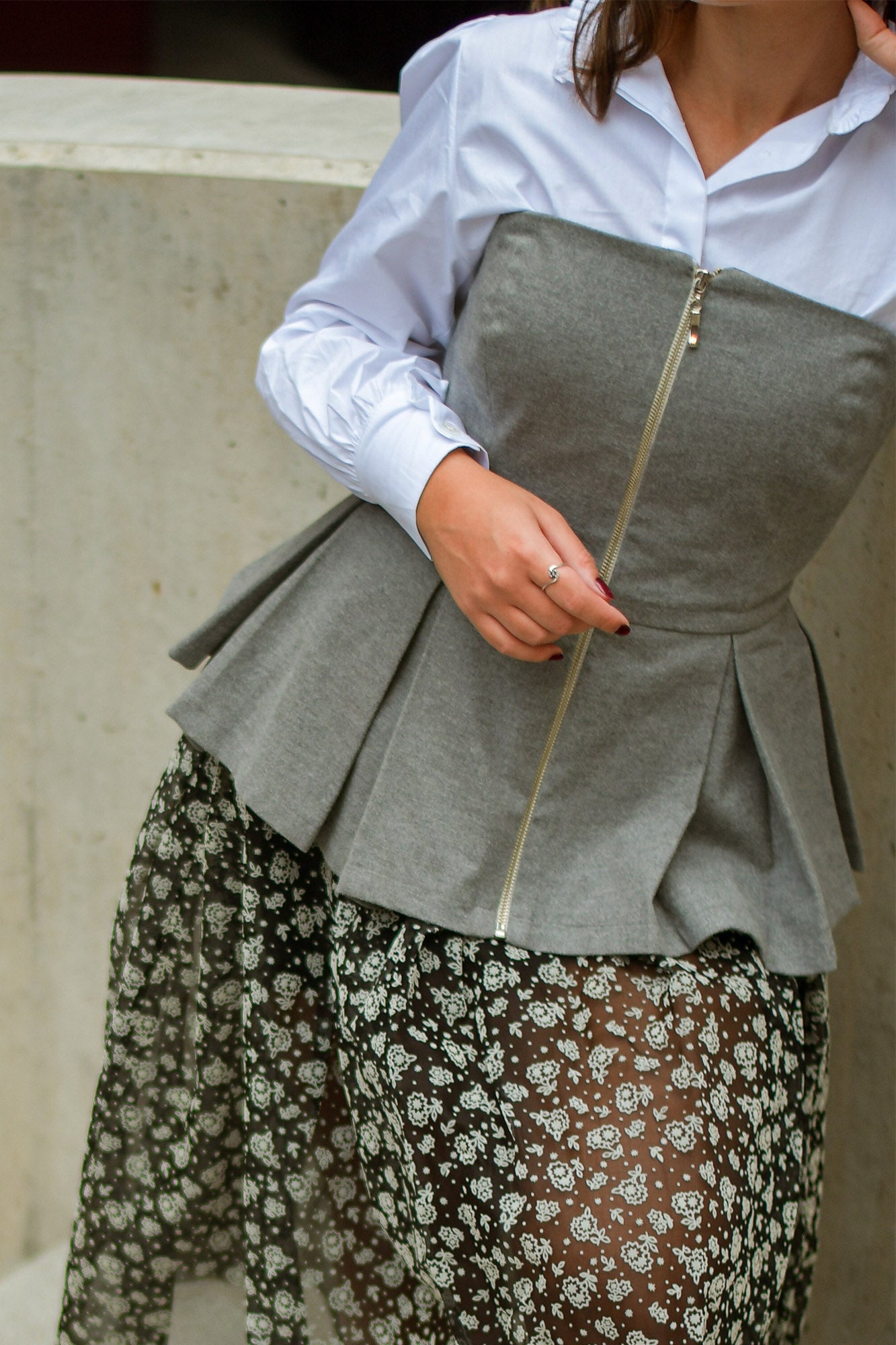 Top Corpete Estruturado Cinza